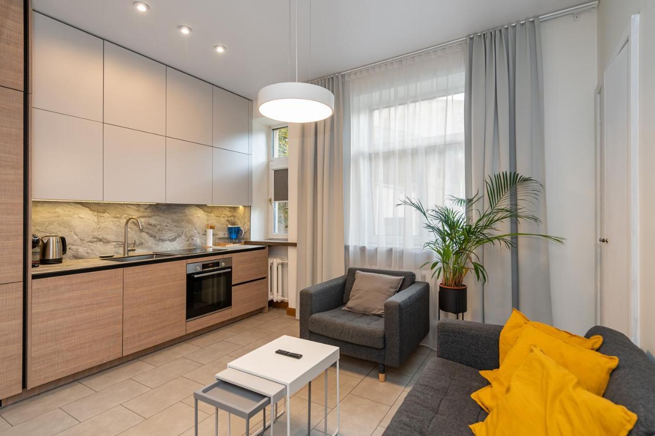 Downtown 4Bd Master Apartment By Hostlovers Kaunas Bagian luar foto